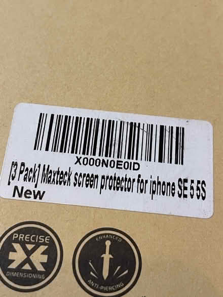 Photo of free iPhone SE, 5, 5s screen protectors x2 (London Rd, HW HP11) #2