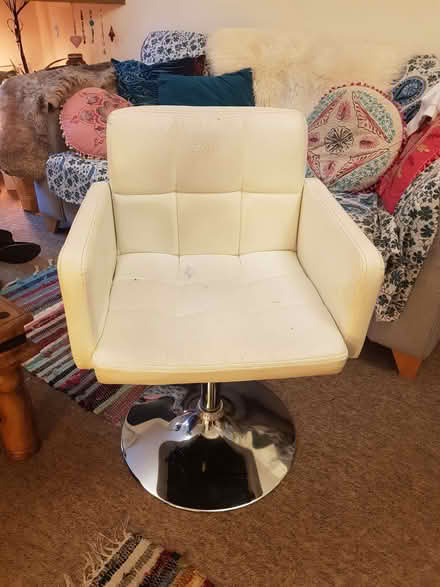 Photo of free White salon chair (Dursley GL11) #1