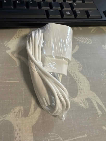 Photo of free Braun tooting brush case charger (croydon) #1