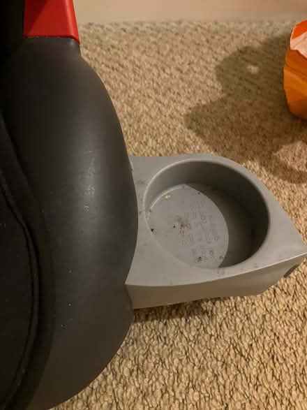 Photo of free Car seat (IP2) #3