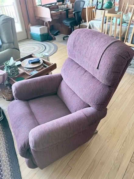 Photo of free Manual Rocker Recliner - LA-Z-BOY (North Windham) #3