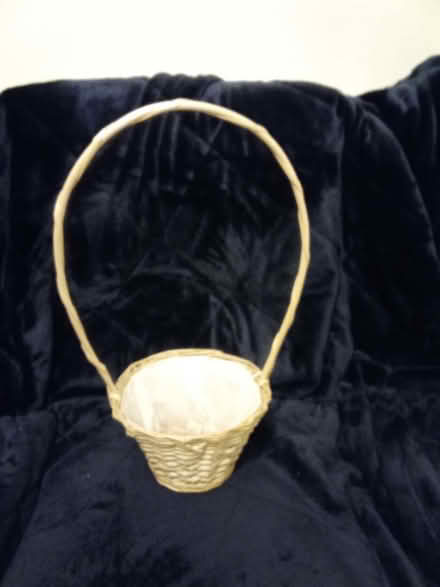 Photo of free Basket, for floristry perhaps (Brickhill MK41) #1
