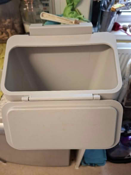 Photo of free Food scraps bin ... St Nicholas (St Nicholas SG1) #2