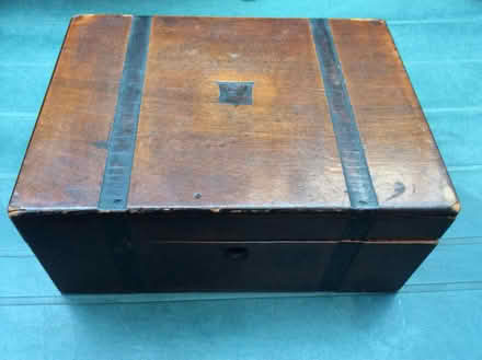 Photo of free Antique wooden box (Wormholt W12) #1