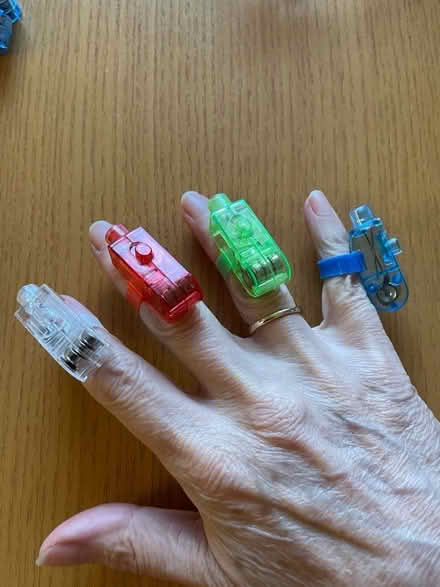Photo of free LED Finger Lights (Fernhill BL9) #1