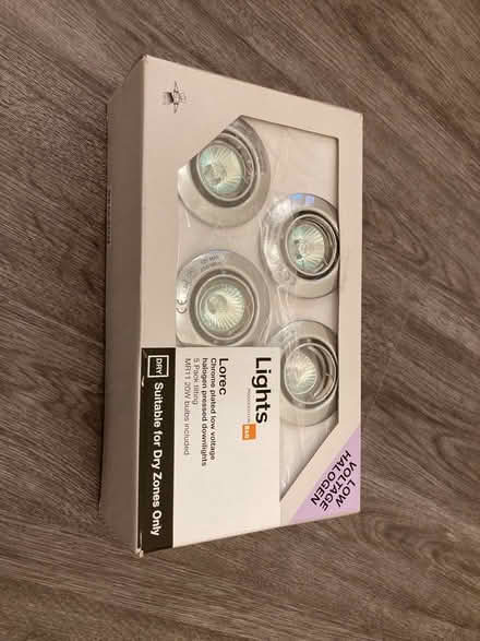 Photo of free 5 downlighters (Kendal LA9) #1