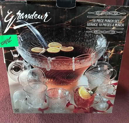 Photo of free Punch Bowl Set (Erin Mills) #1