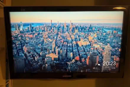 Photo of free 37” tv (Liverpool L16) #2