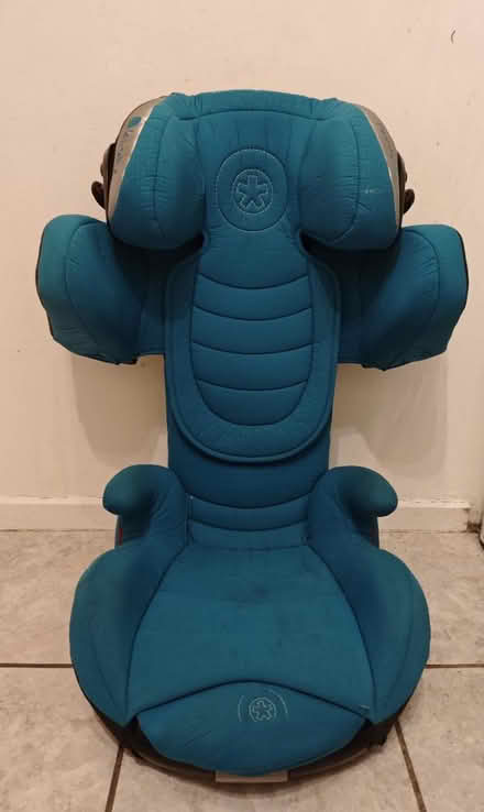 Photo of free Car seat (Summertown OX2) #1