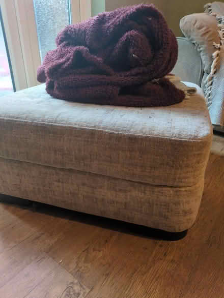 Photo of free Sofa (Colliers Wood SW19) #4