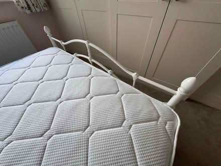 Photo of free Double bed with matress (BR2) #4