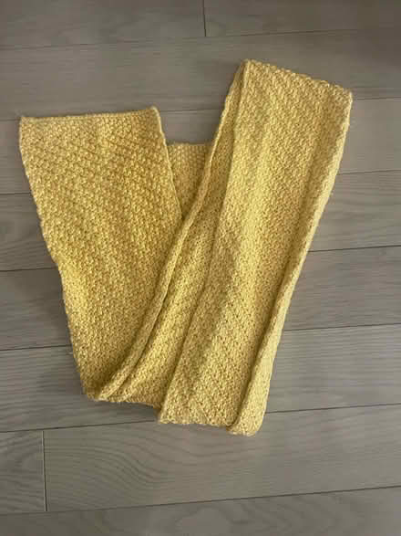Photo of free Hand knit scarf (Kennedy/16th in Markham) #1