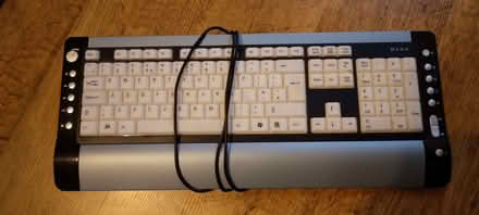 Photo of free USB Keyboard (Shenley Church End MK5) #1