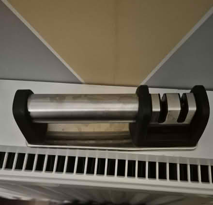 Photo of free Knife sharpener (Horsham Town area) #1