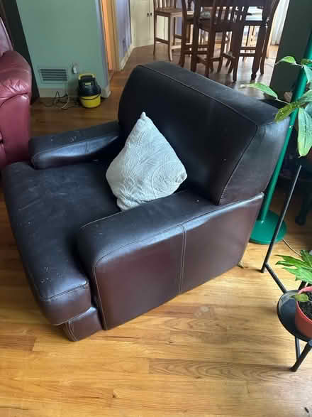 Photo of free Large brown leather chair (Salem (midtown)) #2