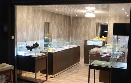 Photo of free Jwellery counters (Rowlatts Hill LE5) #3