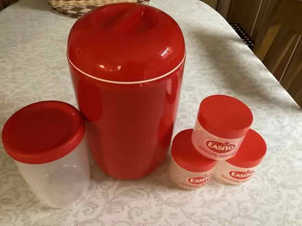 Photo of free EasiYo Yogurt maker (Bearwood BH11) #1