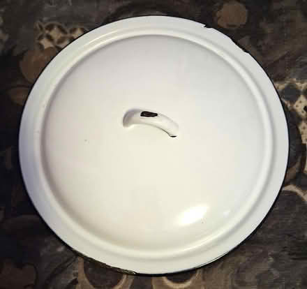 Photo of free Enamel on metal pot lid (Cambridgeport, near Dana Park) #1