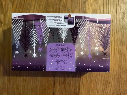 Photo of free Bath gift set (Pallet Hill CA11) #1