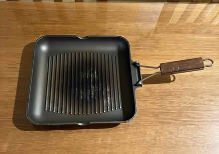 Photo of free Griddle pan (St. Michaels Mead, B/Stortford) #1