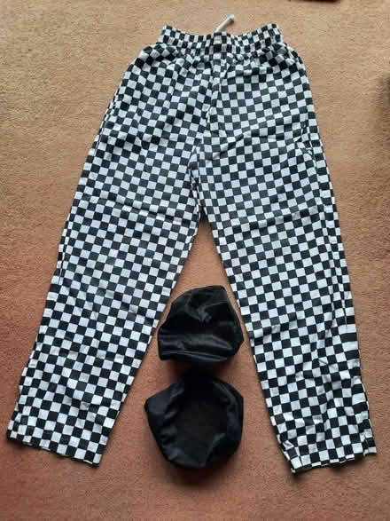 Photo of free Chef's trousers and 2 caps (East Hagbourne OX11) #1