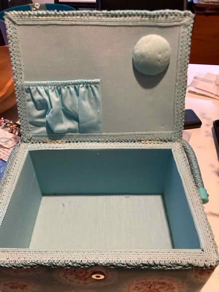 Photo of free Sewing box (BR3) #4