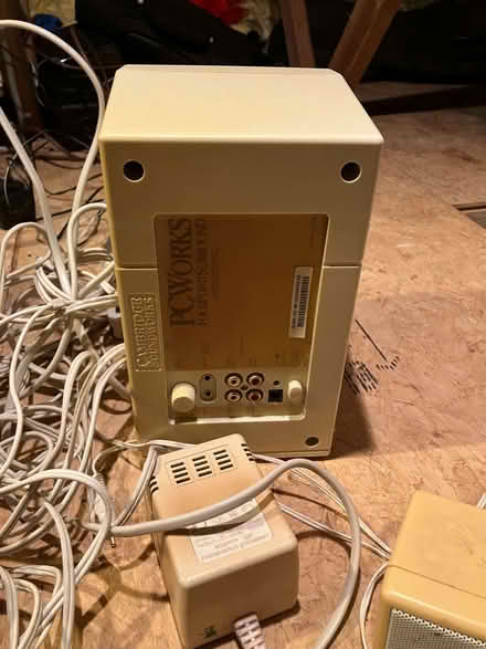 Photo of free PC Speakers (Lightwater GU18) #3