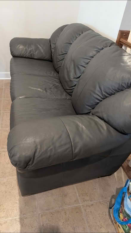 Photo of free Leather sofa (Chestnut hill road newark) #1