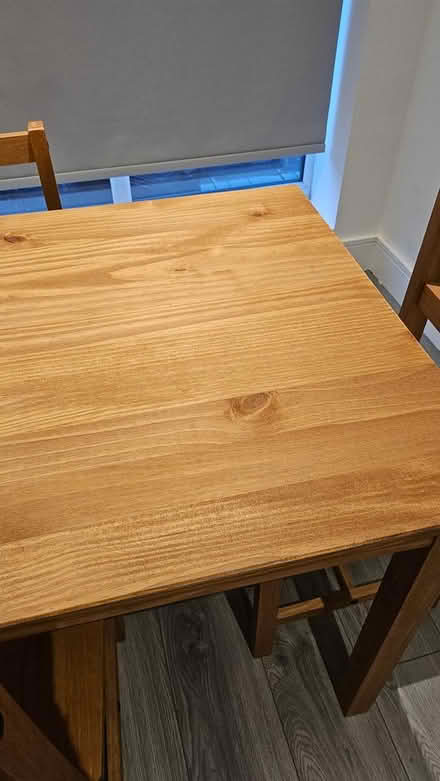 Photo of free Table and chairs (SS120FL) #4