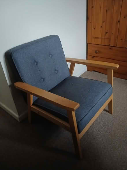 Photo of free Small armchair (OX4 Temple Cowley) #1