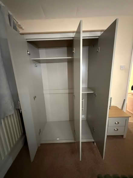 Photo of free Lancashire Waredrobe (Richmond TW10) #2