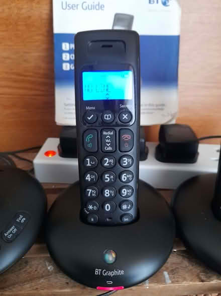 Photo of free BT landline 3 set with answerphone (Llanddulas LL22) #4