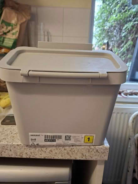 Photo of free Food scraps bin ... St Nicholas (St Nicholas SG1) #1