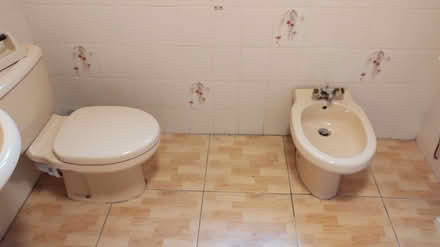 Photo of free Twyford 4 piece bathroom suite (Coughton HR9) #3