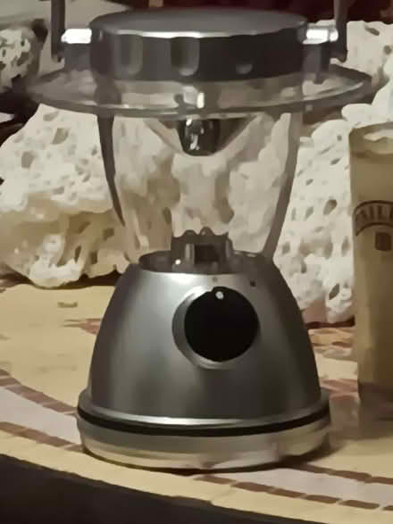 Photo of free carrying lamp (Allington NG32) #1