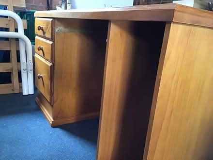 Photo of free Desk (Tuggeranong) #1