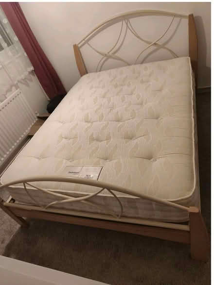 Photo of free Double bed and frame (East grinstead) #1