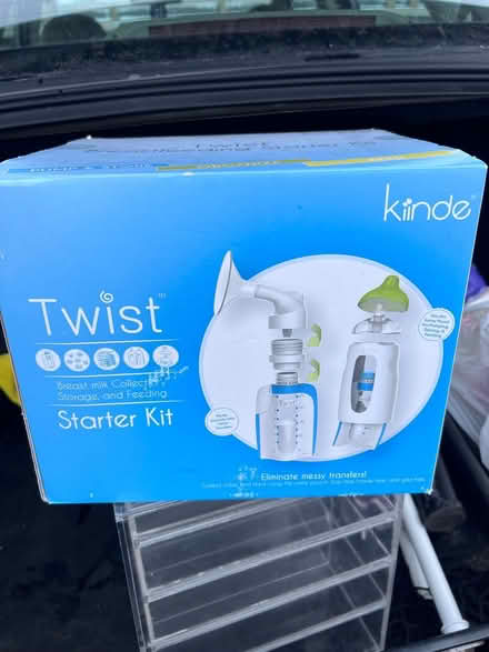 Photo of free Breast Pump/nursing pads (Garden City) #2