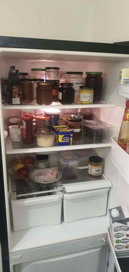 Photo of free Daewoo erf-337mb fridge freezer (Elmers End BR3) #2