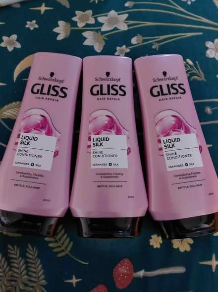 Photo of free 3 new bottles Gliss conditioner (Rowner PO13) #1