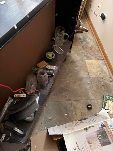 Photo of free Retro free standing bar (Bronzeville chicago) #3