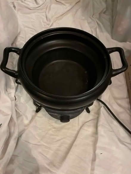 Photo of free Crock Pot (Wimbledon Park SW19) #1