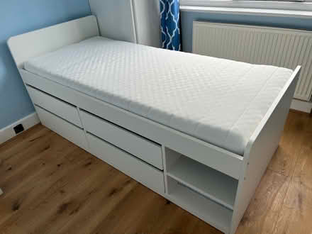 Photo of free Bed frame without mattress (Ealing common W5) #4