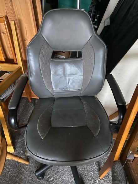 Photo of free Office /gaming chair (Castlefields) #1