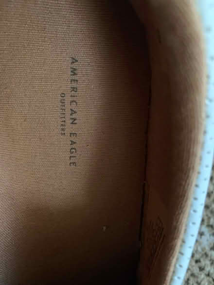 Photo of free Ladies, shoe from American Eagle (Santa monica) #2
