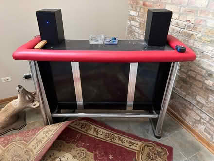 Photo of free Retro free standing bar (Bronzeville chicago) #1