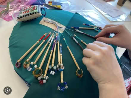 Photo of Bobbin lace equipment (Kettleshulme SK23) #1