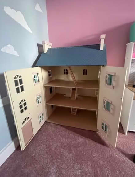 Photo of free Children’s doll house (Chessington Surrey KT9) #2
