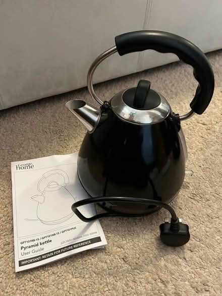 Photo of free Black electric pyramid kettle (Banstead SM7) #1