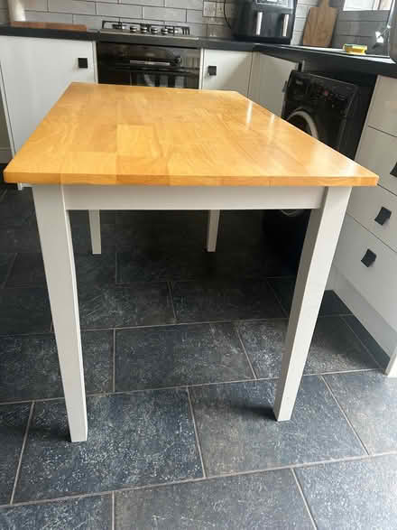 Photo of free Table (Nuneaton CV10) #2